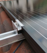 MORSETTO TERMINALE PER FISSAGGIO PANNELLI FOTOVOLTAICI