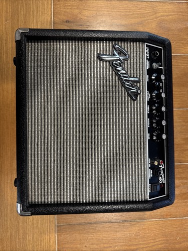 Amplificatore per chitarra