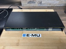 Scheda madre e custodia Emu