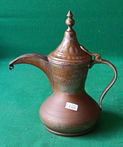 Vecchia caffettiera cuccuma - vecchia,