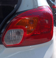 8330A780 Fanale post. DX