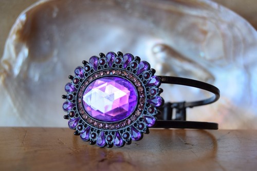 Bracciale rigido vintage nero