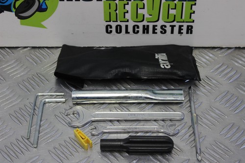 Aprilia rsv4 factory tool kit - aprilia,