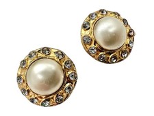 Orecchini Chanel color oro