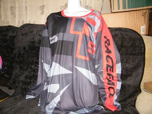 Top mountain bike race face - top,