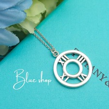 Collana con ciondolo cerchio