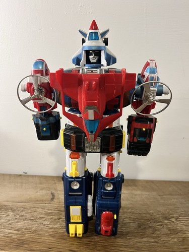 Vintage 1982 bandai voltron - bandai,