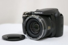 Fotocamera digitale compatta