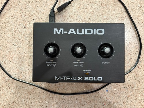 Audio track solo - m-audio, m-track