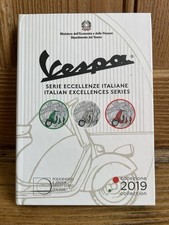 Trittico Vespa…  Folder  VUOTO.. Con Scritta Omaggio