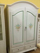 ARMADIO PROVENZALE DECORATO IN