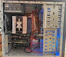 PC DESKTOP COOLER MASTER  CON AMD FX8350-ASROCK-HYPERX-NVIDIA QUADRO