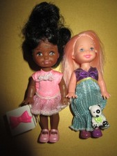 B-446) DUE BAMBOLE ORIGINALI