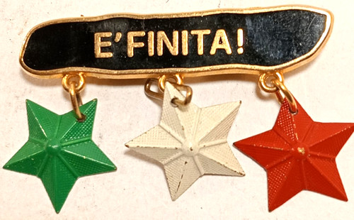 Distintivo finita - "e', finita"