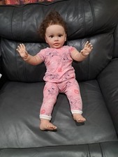 Bambola Reborn di grandi