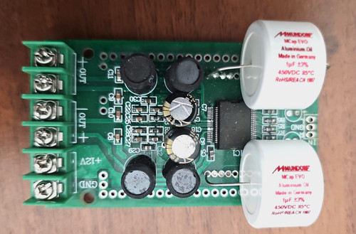 Amp autocostruito con chip - con,