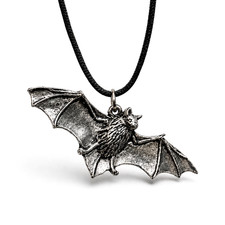 Collana con ciondolo