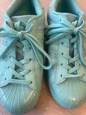Size 5  Adidas Superstar