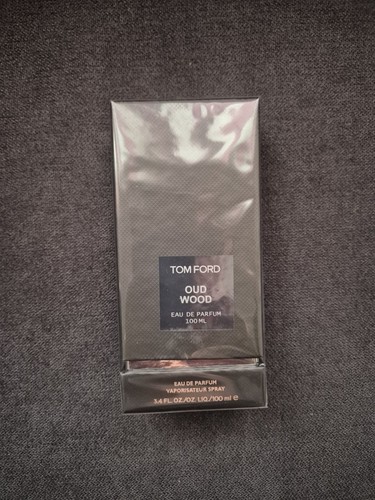 Profumo tom ford oud wood - tom,