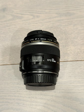 Canon EF-S 60mm f/2.8 AF USM