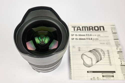 Tamron 30mm vc - f2.8,