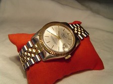 Ottimo Orologio ad H. ROYAL