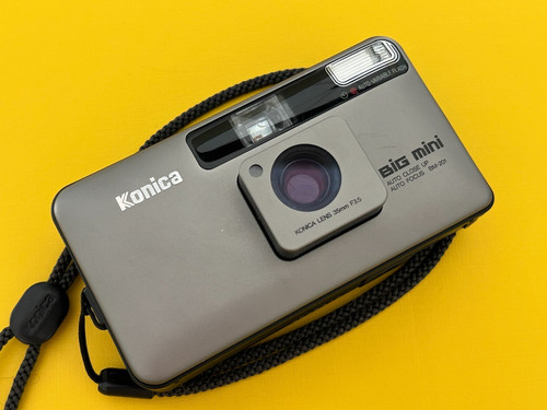 Konica big mini con obiettivo - big,