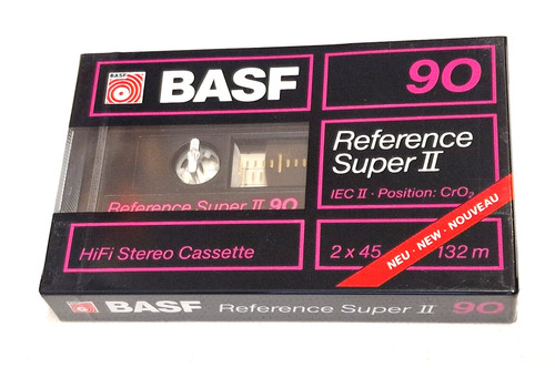 Nastro audiocassetta vuoto