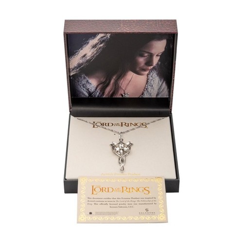 Collana con ciondolo - , il