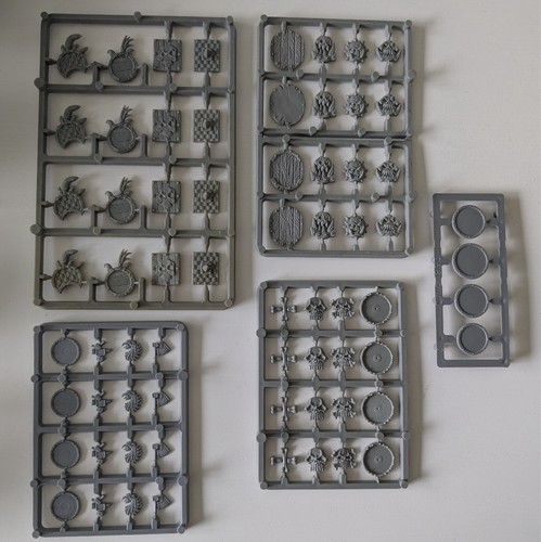 Scudi cittadella warhammer - scudi,