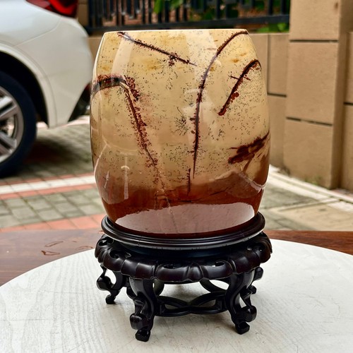 Vaso minerale origine pietra