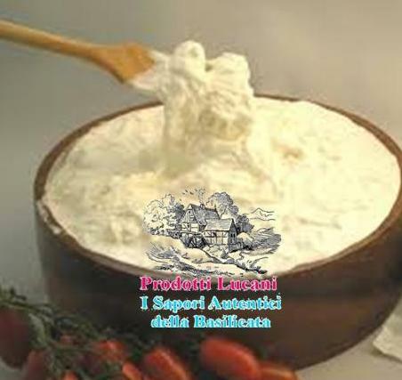 Stracciatella mozzarella - stracciatella,