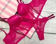 Set Di Reggiseno E Perizoma