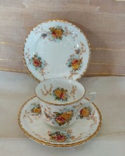 ANTICA TAZZA DA THE TRIO IN