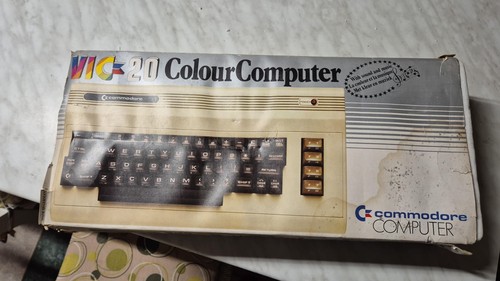 Commodore vic - commodore, 20