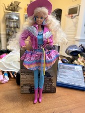 Barbie divertente western
