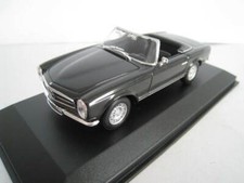 Mercedes-Benz 230 SL Pagoda