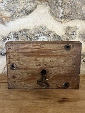 Antica serratura per porta a