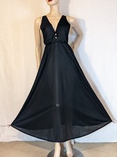 Camicia da notte nera scollo a