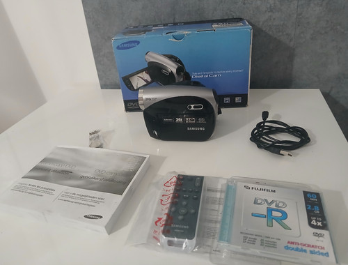Samsung dx103 dvd - samsung, sc-dx103