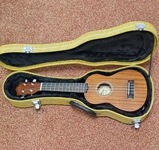 Ukulele soprano hawaiano