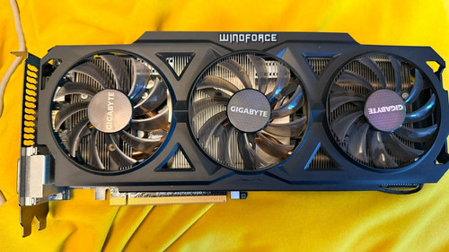 Gigabyte radeon 270x - gigabyte,