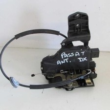 Blocco cofano 3B1837016A per VOLKSWAGEN PASSAT MK5 1996-2005 usato (7551)