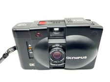 Olympus XA3 DX Point&Shoot con