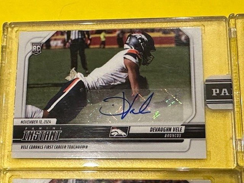 Devaughn vele 2024 panini - vele,