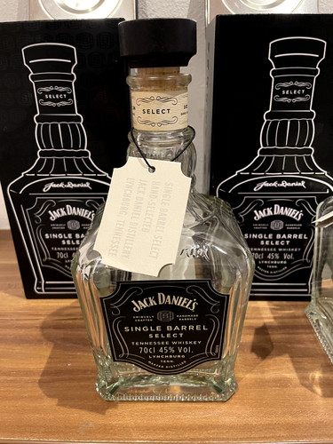 Jack daniels single - daniels, barrel