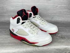 Nike Air Jordan 5 retrò, rosso fuoco lingua nera, UK 8, EU 42.5, 136027-120, rare