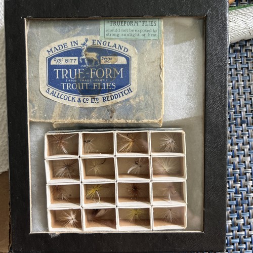 Mosche trota vintage
