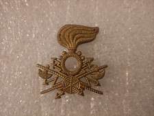 FREGIO BERRETTO O CAPPELLO