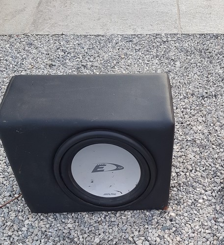 Subwoofer alpine type - subwoofer,